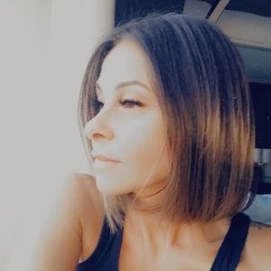 Meet your Posher, Pina